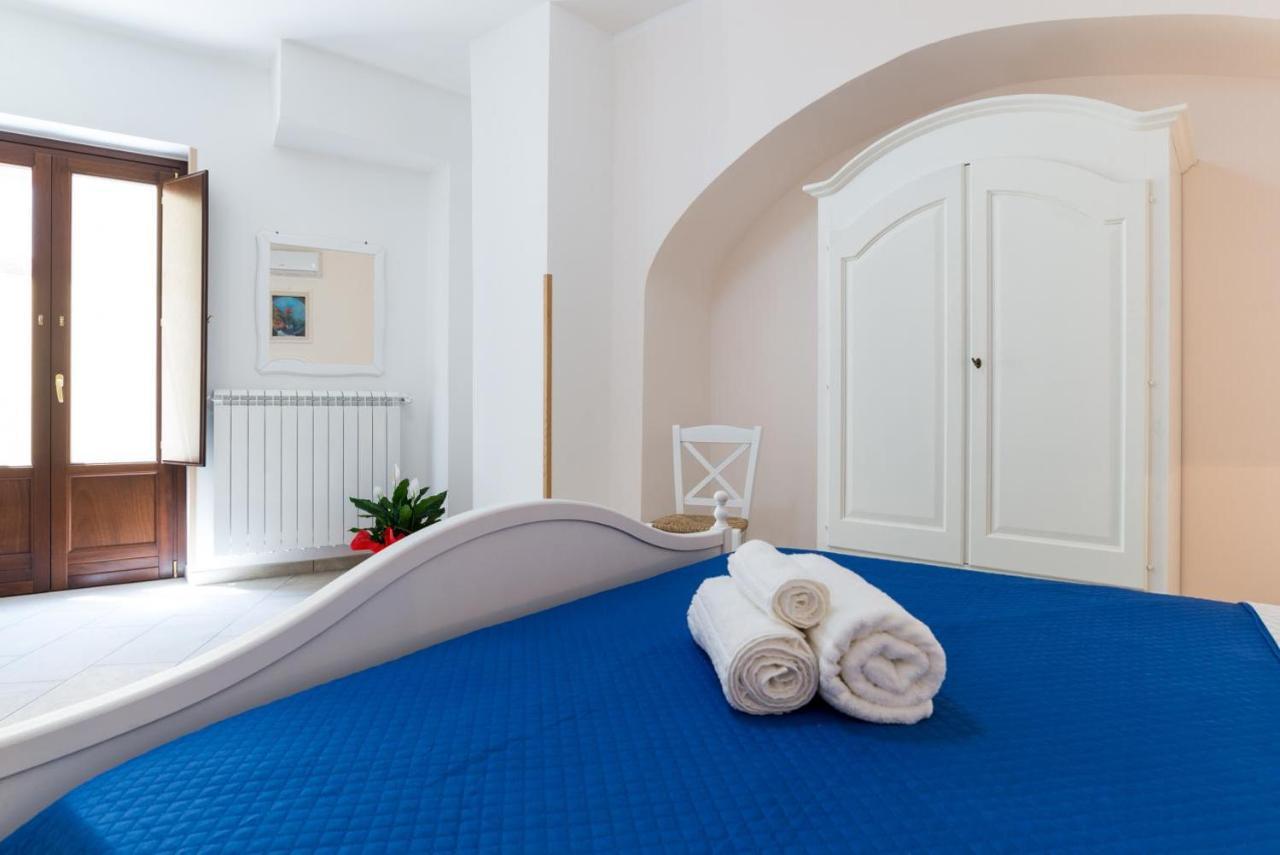 Casa Vacanza Rosy Di Guida Rosy Giungano Екстер'єр фото
