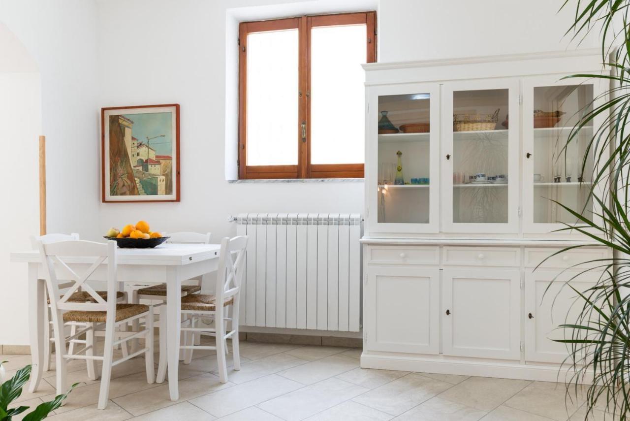 Casa Vacanza Rosy Di Guida Rosy Giungano Екстер'єр фото